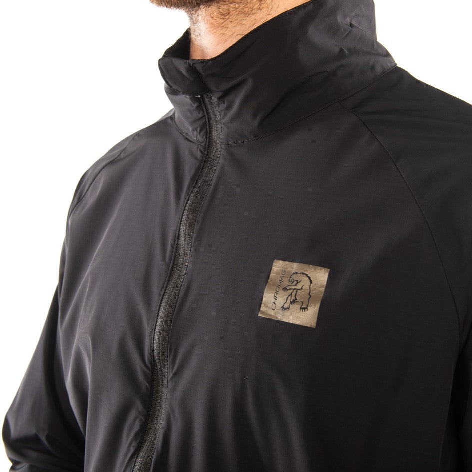 Model is 5' 7" wearing size Small.