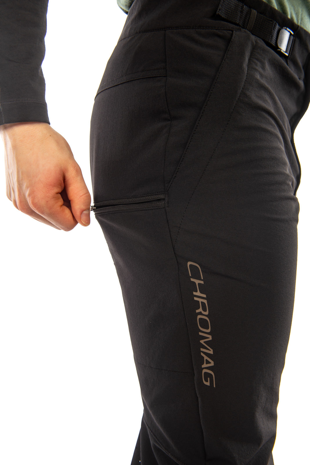 Model is 5&#39; 8&quot; wearing size 32.